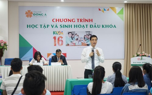 Khai mạc tuần sinh hoạt đầu khóa trường Đại học Đông Á năm học 2016 - 2017